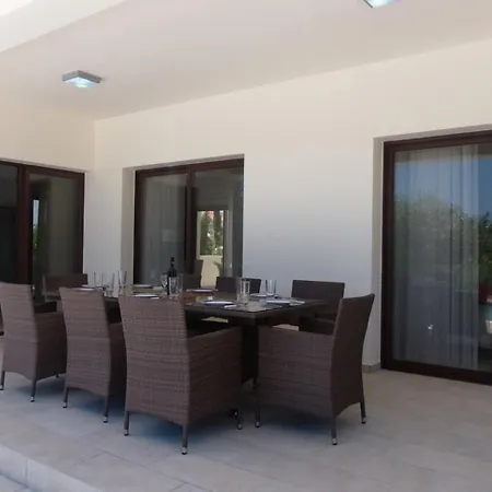 You Will Love This Luxury 4 Bedroom Holiday In Protaras With Private Pool, Protaras 1227 Willa